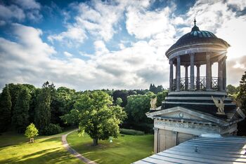 Turm-Schloss mit Park Kaarz