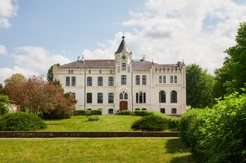 AIRBNB GERMANIA ESTERNI 315