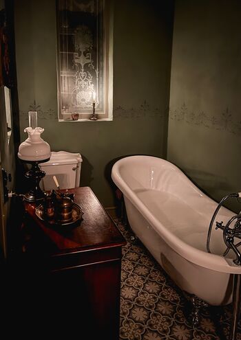 EC4899D1-6810-4CF9-A64F-F6CFF8788C6A