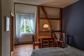 Gästezimmer gutshaus-Seeblick-Woserin