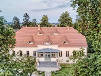 Gutshaus-zahren-mecklenburg
