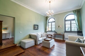 Salon-schloss-marihn