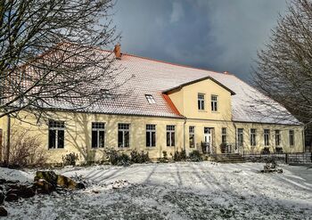 6D335DAF-9A5F-4D07-AEA2-79B51E76AD0F