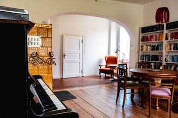 Bibliothek inspektorenhaus