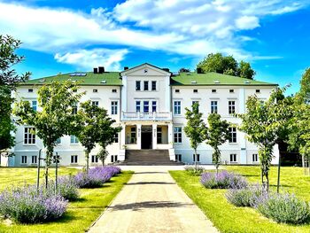 Herrenhaus ladersentina ferienwohnungen