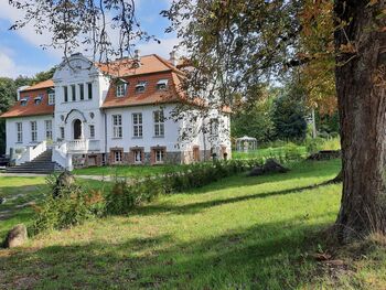 Gutshaus Stubbendorf park
