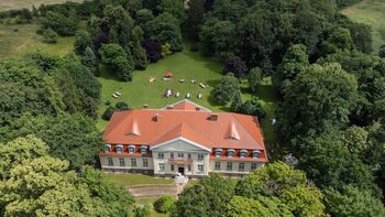 Gutshaus Gevezin-0409 Kopie