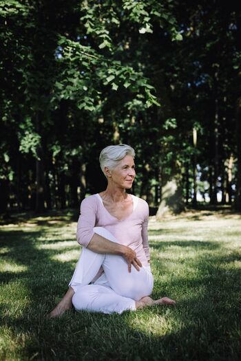 Yoga-im-Gutshaus-Ludorf