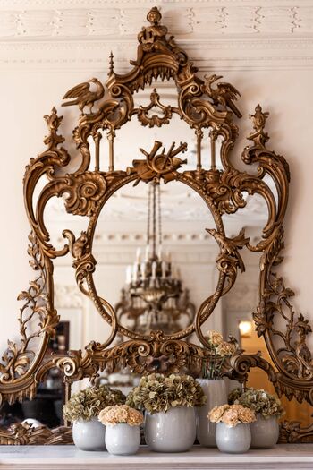 Details schloss neustrelitz