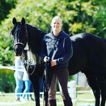 F01B7C6A-60E0-454B-B4FF-DB96C080EE48