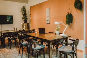 Working-Cafe-damerow