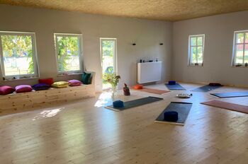 Ab2de05e-243a-49c1-bdd3-60e3416ca309