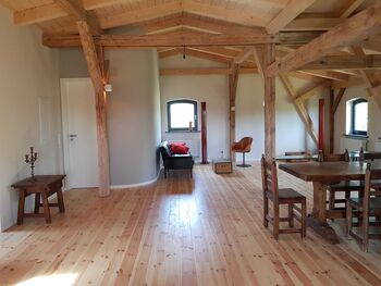 Penzlin-gutshaus-ferienwohnung