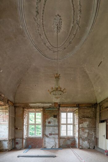 Burg-kurzen-trechow saal