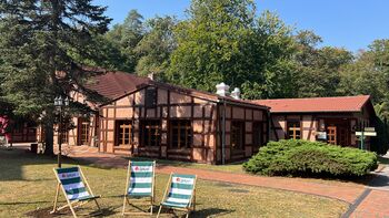 FA962A10-4AAE-43AF-A28D-36CCBF7F9872