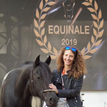 B0D7C8AF-C50E-41B9-AE64-46592167A151