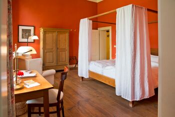 Ludorf ZimmermitHimmelbett