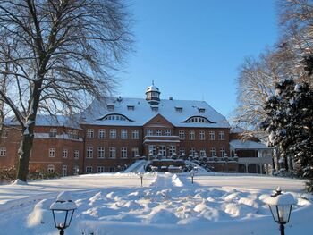 Schloss Basthorst-im-Winter-1024x768